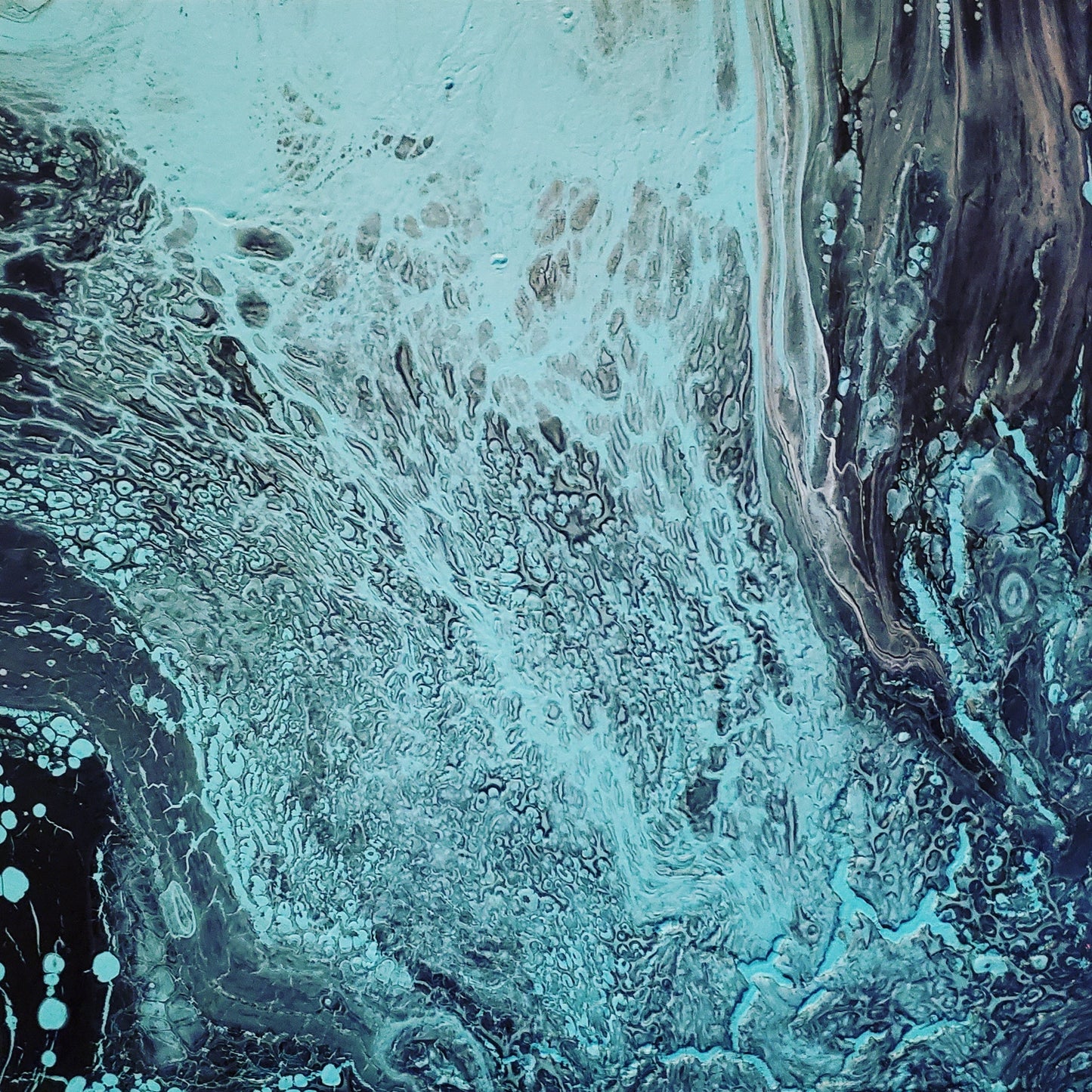 Acrylic N°013
